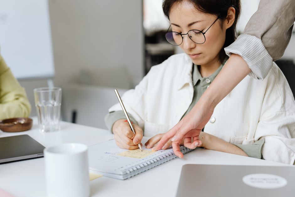 少人数企業で休職者が出たときの乗り越え方