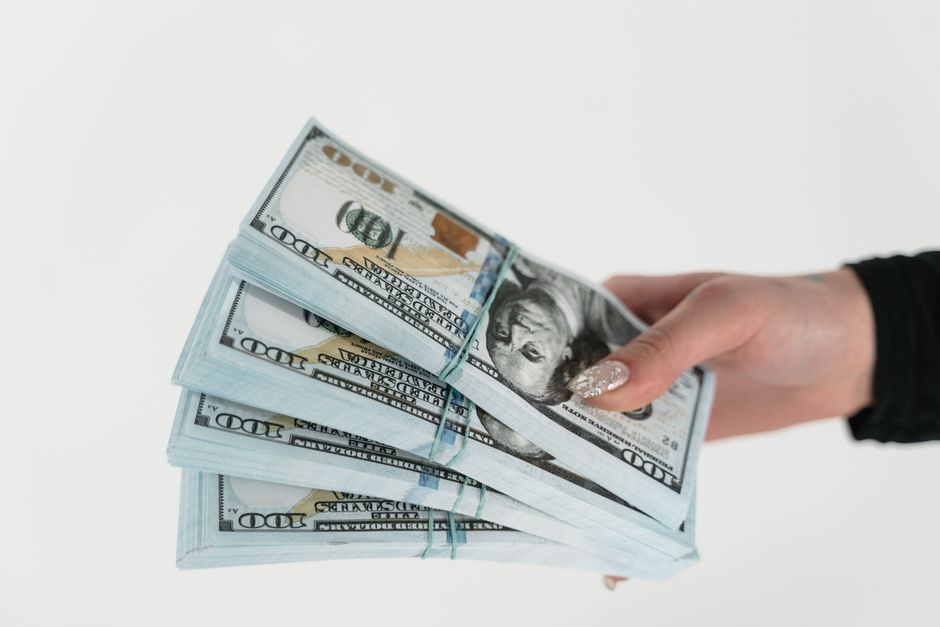 給与逆転を解消する等級制度導入3ステップ